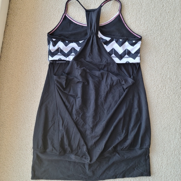 Lululemon with built in bra - Picture 3 of 3